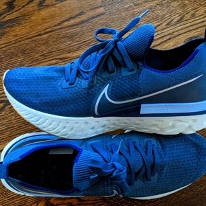 Men's Nike React Infinity Run Flyknit Running Shoe